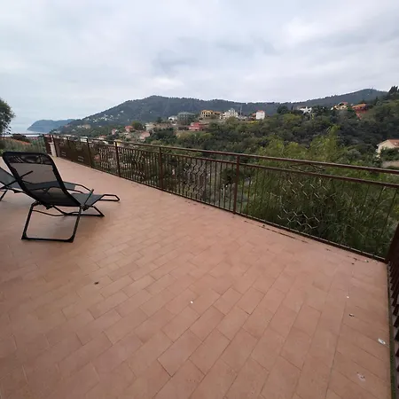 Villa La Casa Di Nonna Lorenna Alassio