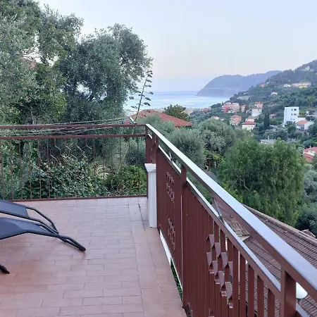 La Casa Di Nonna Lorenna Villa Alassio