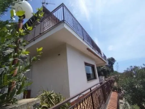 La Casa Di Nonna Lorenna * Alassio